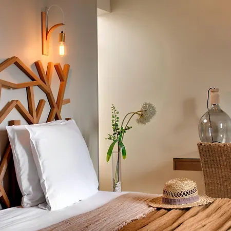 Hotel Le Pré Saint Michel 3*