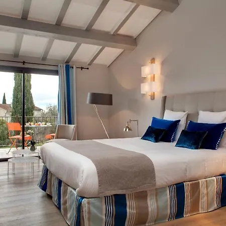 Le Pre Saint Michel Hotel 3*