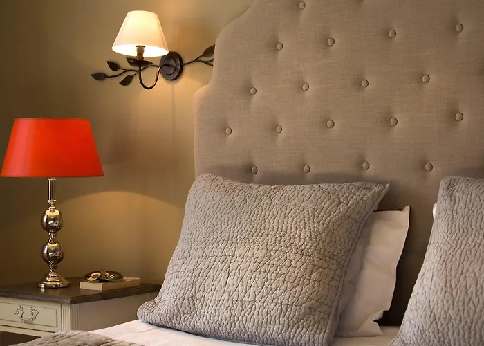 Le Pré Saint Michel Hotel 3*