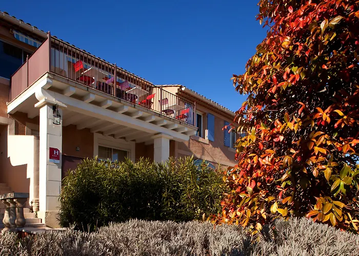 Hotel Le Pré Saint Michel 3*