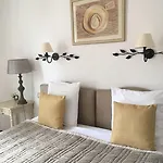 Hotel Le Pre Saint Michel