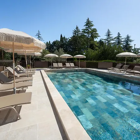 Le Pre Saint Michel Hotel 3*