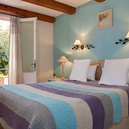 Hotel Le Pre Saint Michel 3*