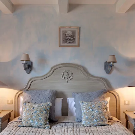 Hotel Le Pré Saint Michel