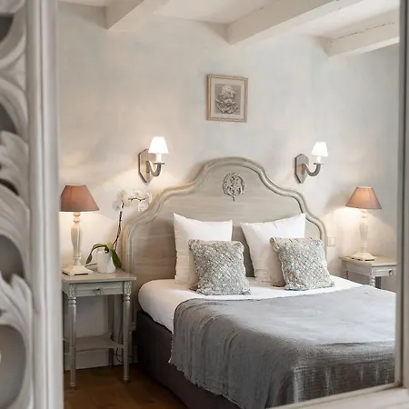 Hotel Le Pre Saint Michel 3*