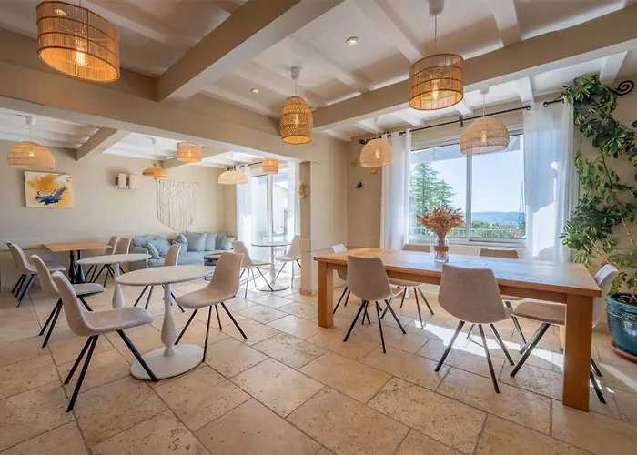 Le Pre Saint Michel Otel Manosque