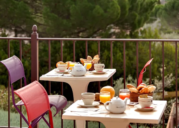 Hotel Le Pre Saint Michel 3*