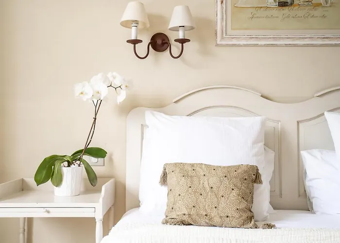 Hotel Le Pre Saint Michel 3*